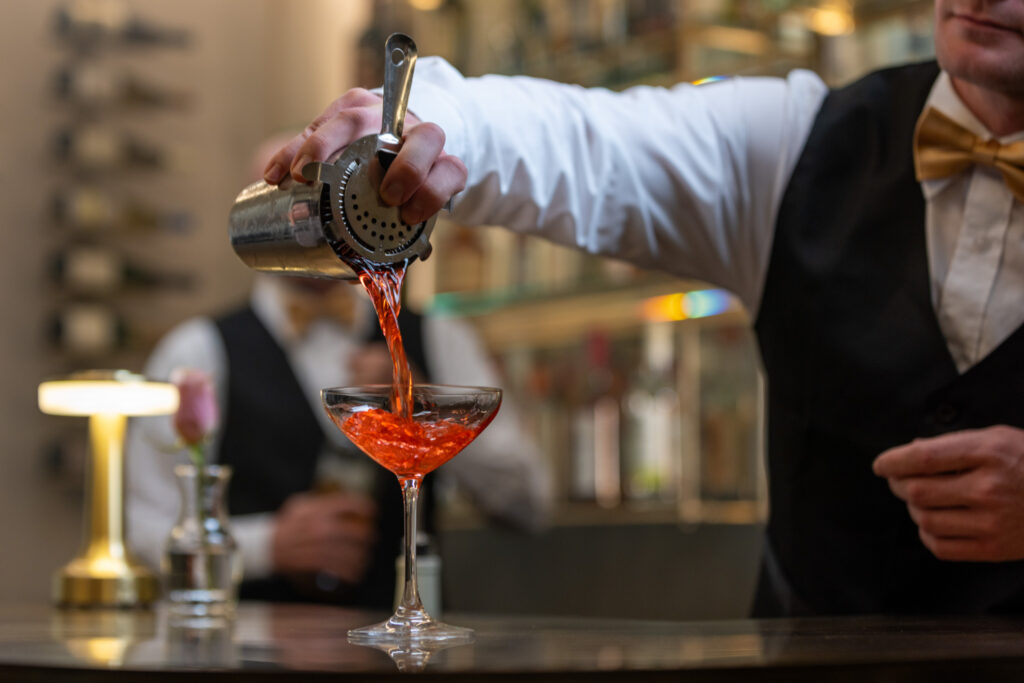 Antithesis-Bar&Extras-18